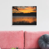 Sonnenuntergang auf dem Lake Wrapped Canvas Print Leinwanddruck (Insitu (Wohnzimmer))