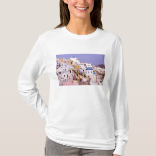 Sonnenuntergang bei Oil, Santorini 2 T-Shirt