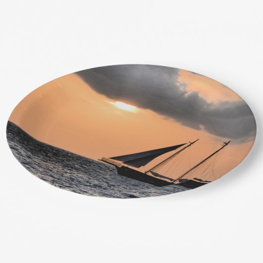 Sonnenuntergang der Kaimaninseln Pappteller (Schrägansicht)