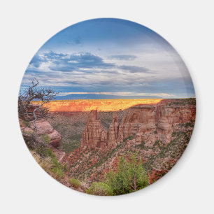 Sonnenuntergang, der nationales Monument Ridges Magnet
