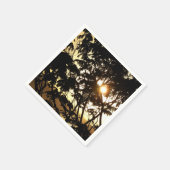 Sonnenuntergang durch Bäume I Tropische Fotografie Serviette (Ecke)