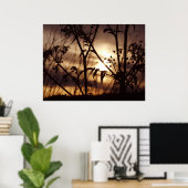 Sonnenuntergang durch das Gras Poster (Heimbüro)