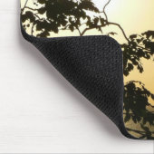 Sonnenuntergang durch die Tropenfotografie der Bäu Mousepad (Ecke)