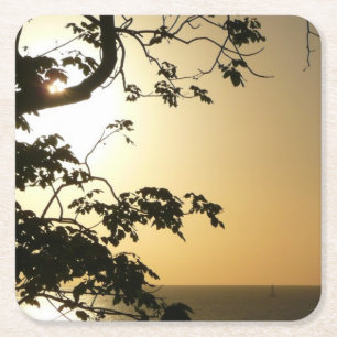 Sonnenuntergang durch die Tropenfotografie der Bäu Rechteckiger Pappuntersetzer