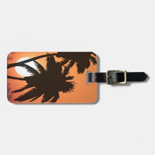 Sonnenuntergang durch tropische Palmen Gepäckanhänger (Vorderseite horizontal)