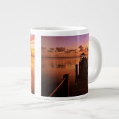 Sonnenuntergang-Himmel Jumbo-Tasse (Vorderseite Rechts)