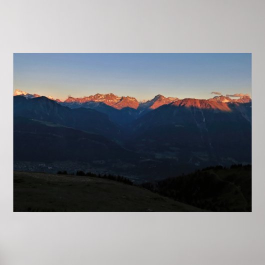 Sonnenuntergang im Fiescher Tal Poster (Vorne)