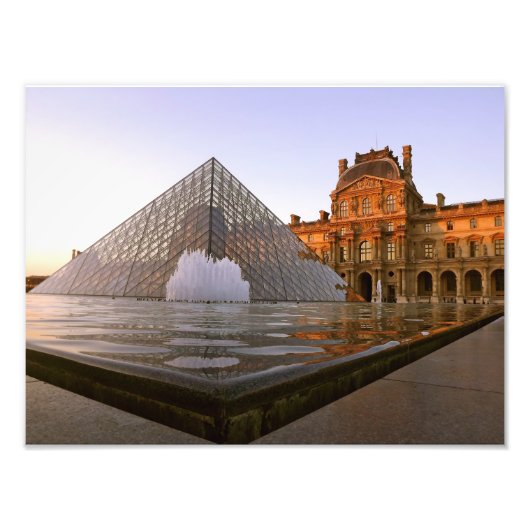 Sonnenuntergang im Louvre Museum, Paris, Frankreic Fotodruck (Vorne)