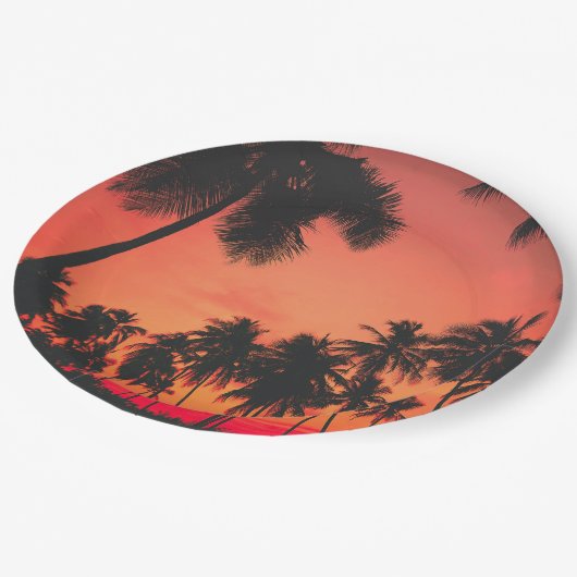 Sonnenuntergang im tropischen Palmenbaum Pappteller (Schrägansicht)