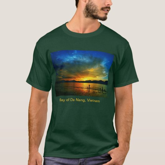 Sonnenuntergang in Da Nang T-Shirt (Vorderseite)