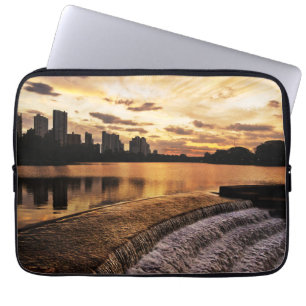 Sonnenuntergang in der Stadt Londrina Laptopschutzhülle