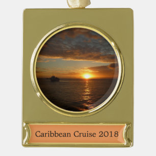 Sonnenuntergang in der tropischen Seenlandschaft S Banner-Ornament Gold