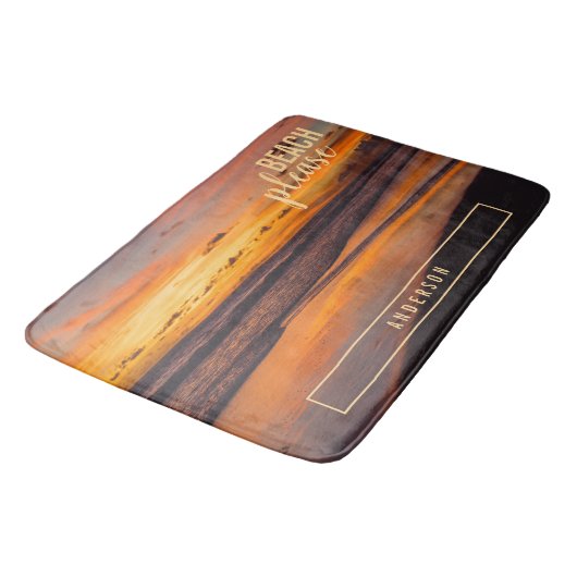 Sonnenuntergang in orangefarbenem Gelb Badematte (Schrägansicht)