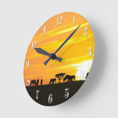 Sonnenuntergang in Serengeti Runde Wanduhr (Winkel)