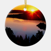 Sonnenuntergang-Smaragdbucht Lake Tahoe Keramikornament (Vorne)