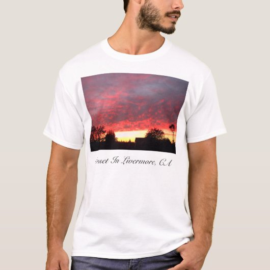 Sonnenuntergang, Sonnenuntergang in Livermore, CA T-Shirt (Vorderseite)