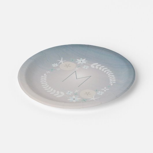 Sonnenuntergang-Strand-Kranz-Monogramm Pappteller (Schrägansicht)