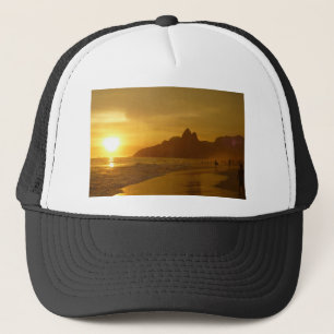 Sonnenuntergang-Strand-tropischer Truckerkappe