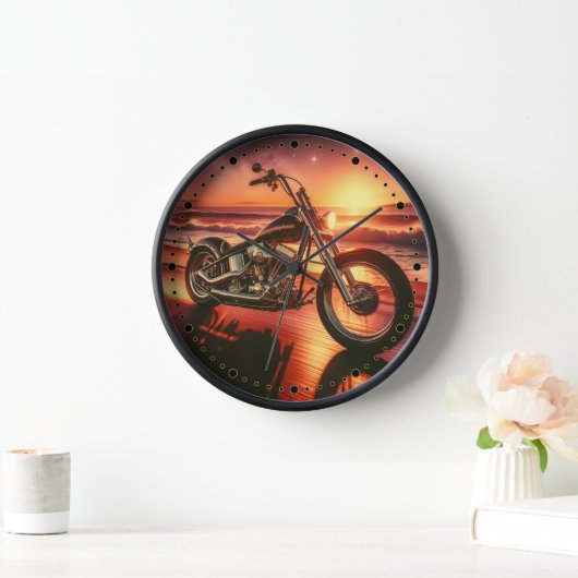 Sonnenuntergang, Strand und heisser Chopper Uhr (Zuhause)