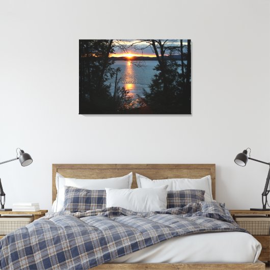 Sonnenuntergang über dem Forest Lake WrackCanvas A Leinwanddruck (Insitu (Schlafzimmer))