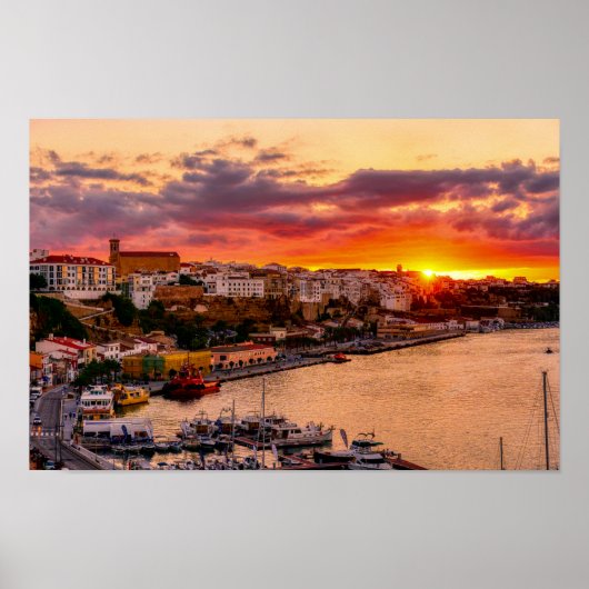 Sonnenuntergang über dem Hafen von Mahon - Menorca Poster (Vorne)