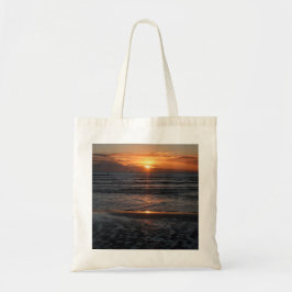 Sonnenuntergang über dem Meer Tragetasche