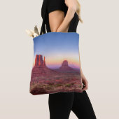 Sonnenuntergang über dem Monumental Arizona Tasche (Von Nahem)
