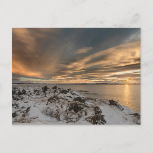 Sonnenuntergang über dem Myvatn-See, Island Postkarte