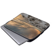 Sonnenuntergang über dem See Myvatn, Island Laptopschutzhülle (Vorne Knopf)