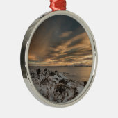 Sonnenuntergang über dem See Myvatn, Island Silbernes Ornament (Rechts)