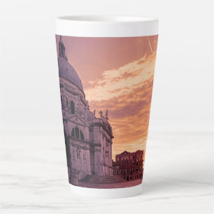 Sonnenuntergang über der Basilika Milchtasse