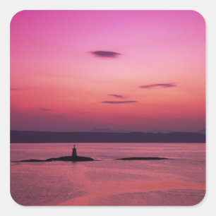 Sonnenuntergang über der Insel Skye, aus Mallaig, Quadratischer Aufkleber