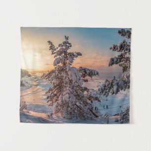 Sonnenuntergang über der schneebedeckten Küste Wandteppich
