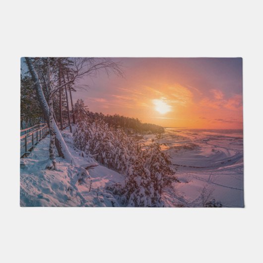Sonnenuntergang über der Schneeküste Fußmatte (Vorderseite)