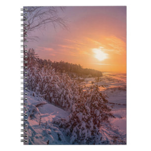 Sonnenuntergang über der Schneeküste Notizblock