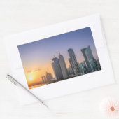 Sonnenuntergang über der Stadt Doha, Katar Rechteckiger Aufkleber (Umschlag)