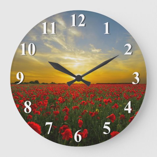 Sonnenuntergang über einem roten Mohnblumen-Feld Große Wanduhr (Vorderseite)