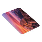 Sonnenuntergang über einer felsigen Landschaft Magnet (Rechte Seite)