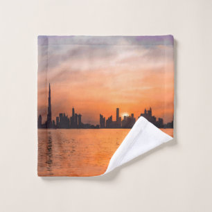 Sonnenuntergang über einer Küstenstadt - Aquarell Waschlappen
