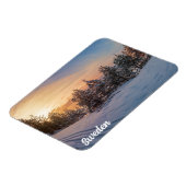 Sonnenuntergang über gefrorenem Schneewald in der  Magnet (Linke Seite)