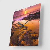 Sonnenuntergang über Gezeitenbecken, Hawaii Quadratische Wanduhr (Winkel)