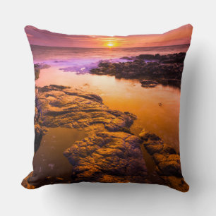 Sonnenuntergang über Gezeitentümpeln, Hawaii Kissen