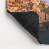 Sonnenuntergang über Manarola Dorf in Cinque Terre Mousepad (Ecke)