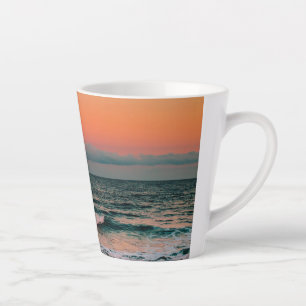 Sonnenuntergang über Meer Milchtasse