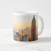 Sonnenuntergang über New York Jumbo-Tasse (Vorderseite Rechts)