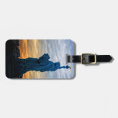 Sonnenuntergang über Replik der Freiheitsstatue in Gepäckanhänger (Vorderseite horizontal)