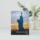 Sonnenuntergang über Replik der Freiheitsstatue in Postkarte (Stehend Vorderseite)