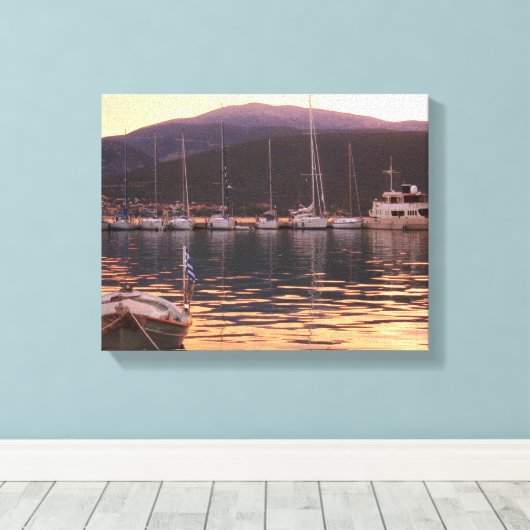 Sonnenuntergang über Sami-Boote (Kefalonia) Leinwanddruck (Insitu (Holzboden))