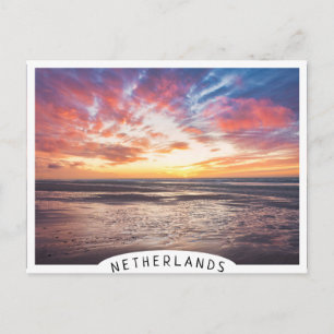 Sonnenuntergang über Strand und Meer Postkarte
