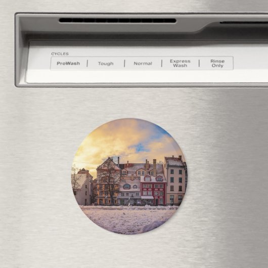 Sonnenuntergang über Straße in Riga Magnet (In Situ (Geschirrspüler))